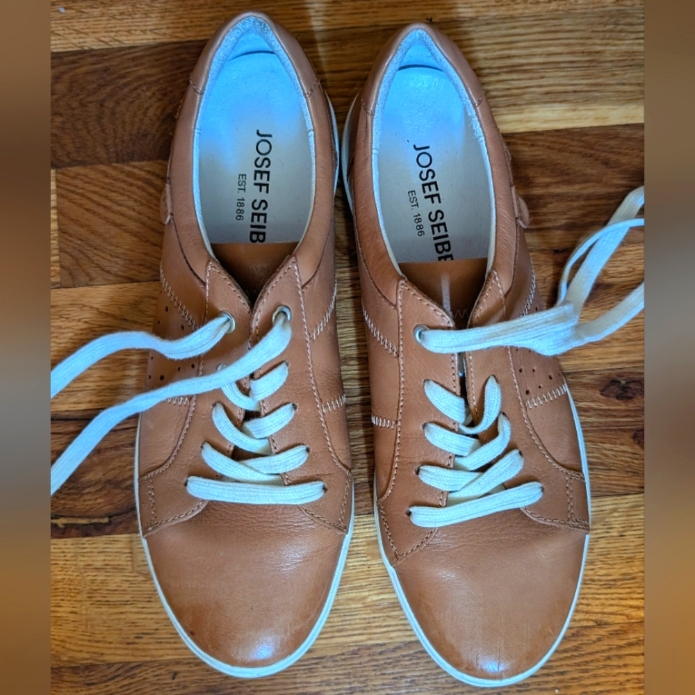 Josef Seibel Brown Shoes  (size 39)